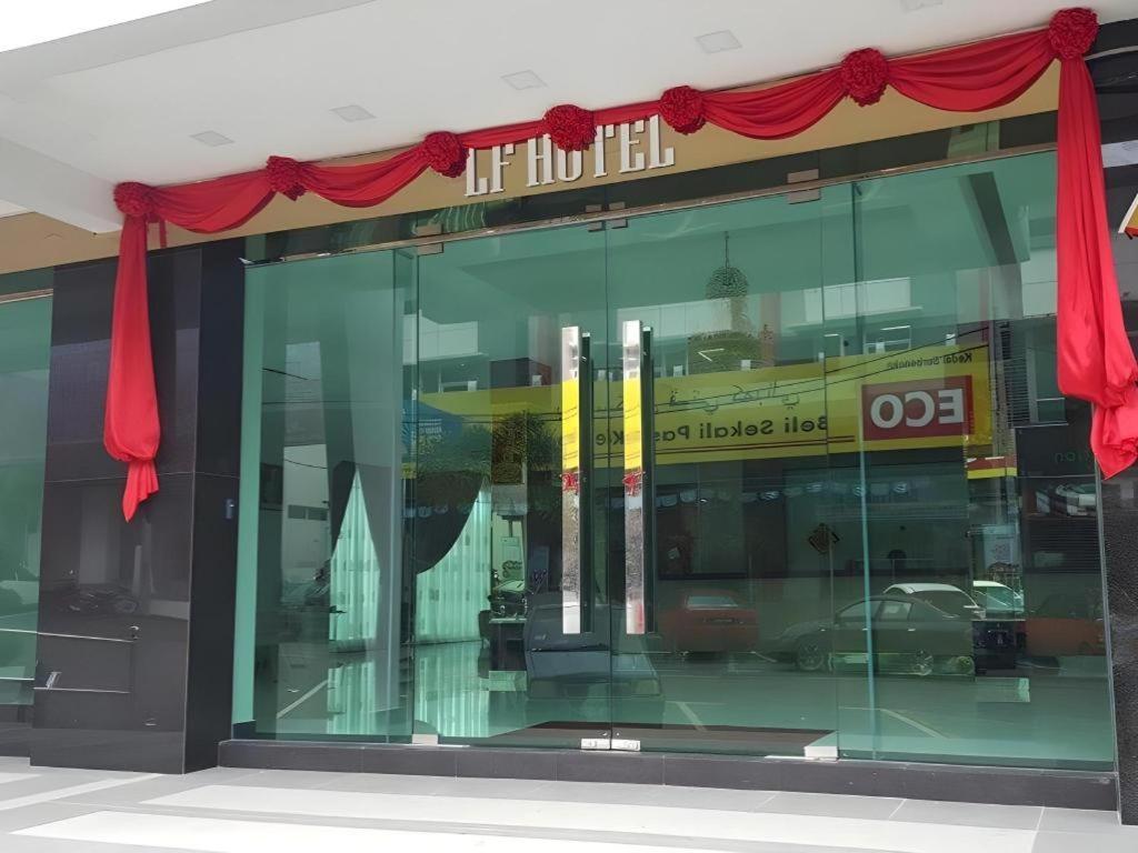 塔帕lf酒店 Tapah 外观 照片